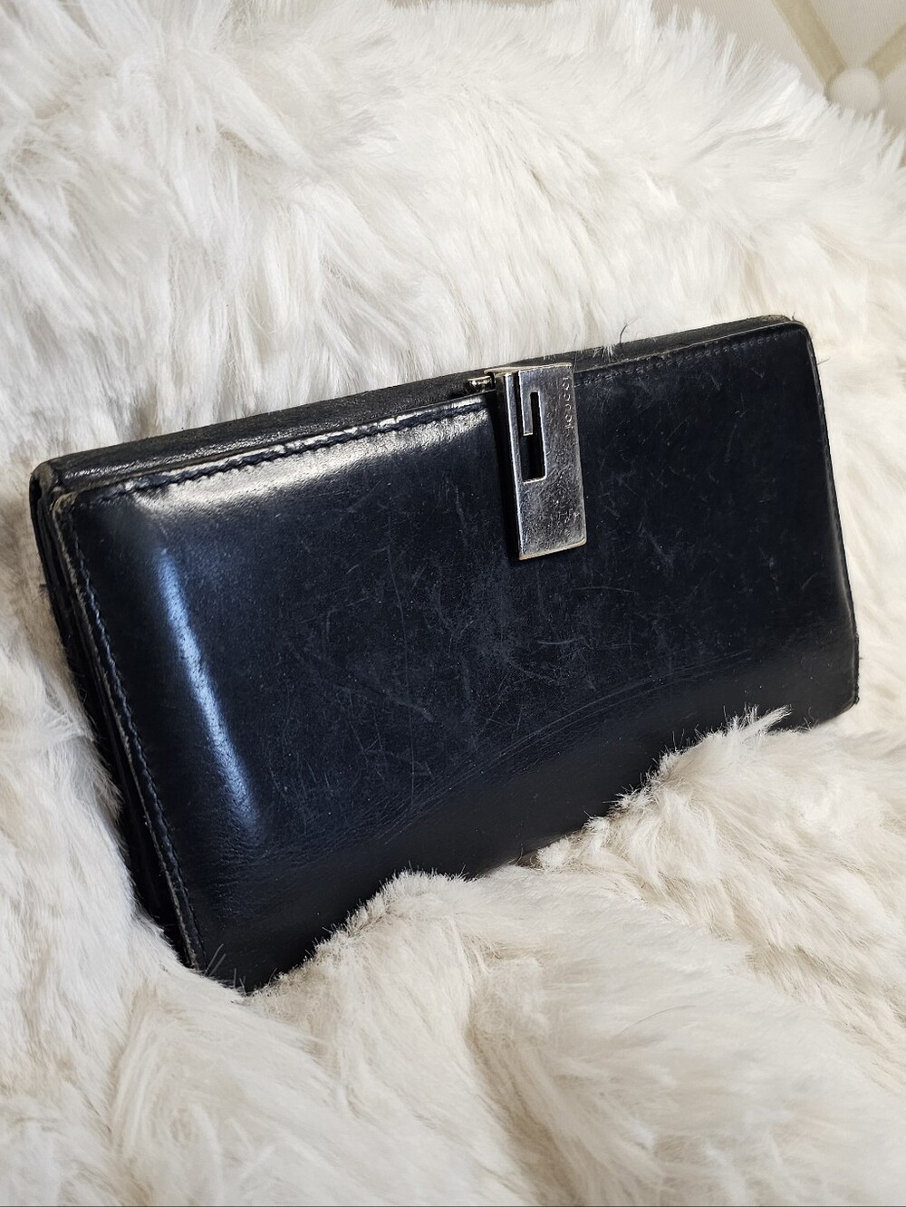 Gucci Black Leather Logo Wallett with Silver Foil Branding